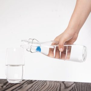 gg929 glasswaterbottlewithstopper7